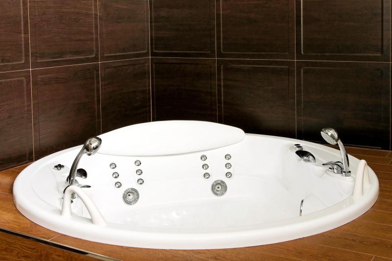 Luxury Hydrotherapy Tub